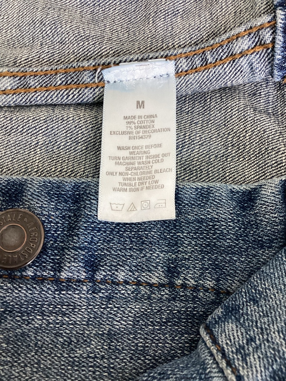 Aeropostale Men’s Size Medium Denim Blue Distressed Trucker Jacket 2017 - Picture 6 of 8